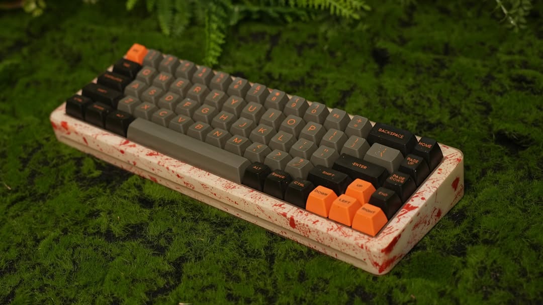 Crimson Splash Keyboard Case
